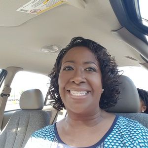 Meet your Posher, Sandra